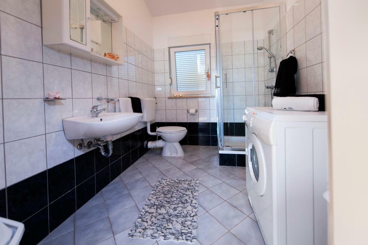 פורץ Villa Istria מראה חיצוני תמונה