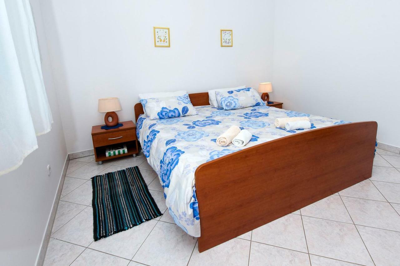 פורץ Villa Istria מראה חיצוני תמונה