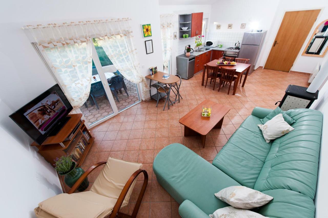 פורץ Villa Istria מראה חיצוני תמונה