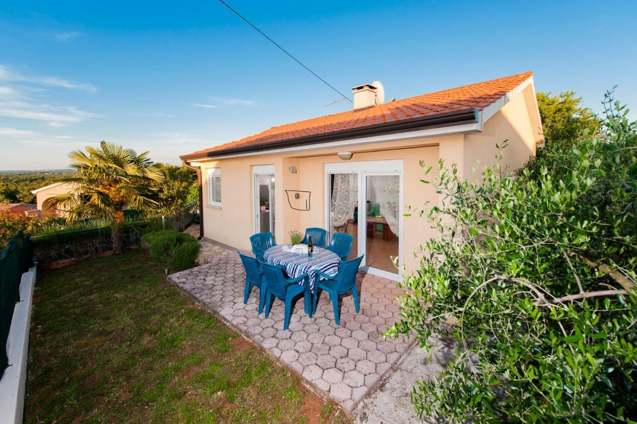 פורץ Villa Istria מראה חיצוני תמונה